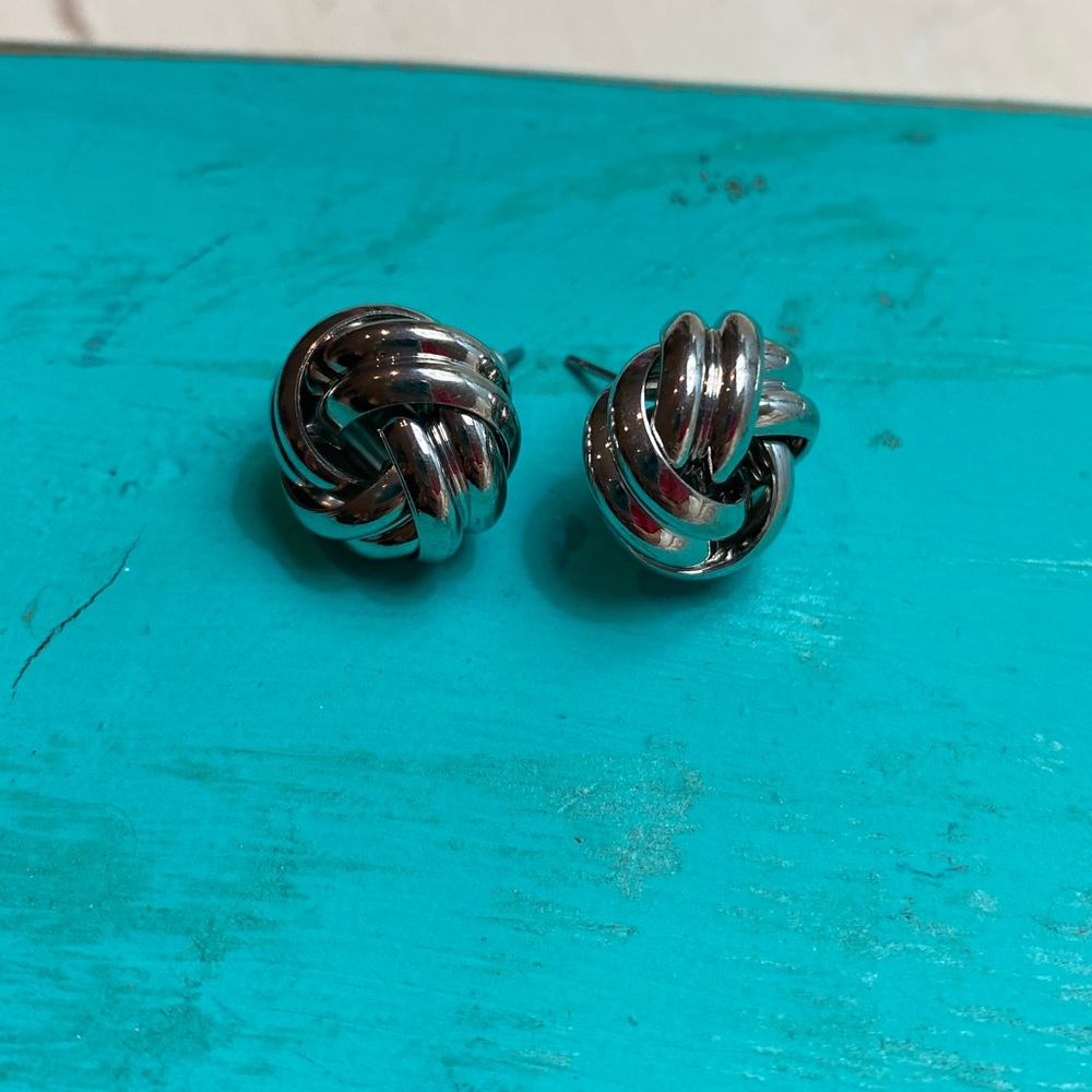 SILVER EARRINGS